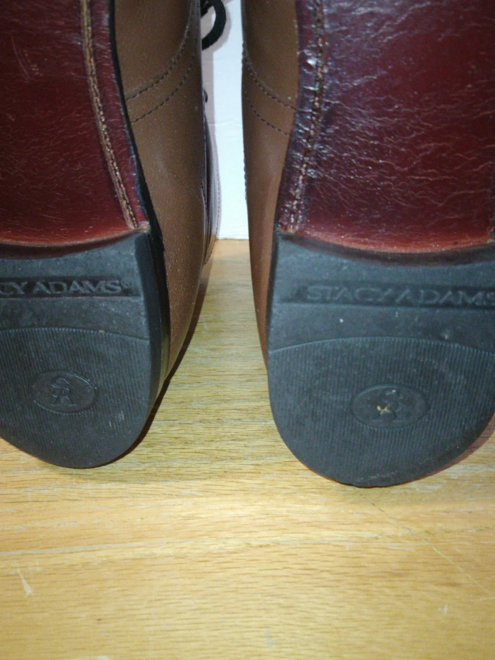 Stacy Adams Brown Leather Lace-Up Chukka Boots